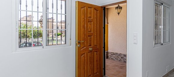 3 غرف نوم فيلا في Alicante, Spain رقم 188276 6