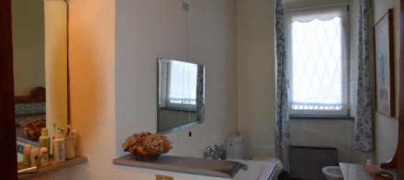 5 Schlafzimmer Haus in Sarnico, Italy, Nr. 151837 10