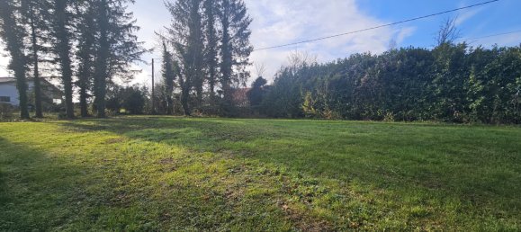 Terrain à Chevrières, France No. 199974 2