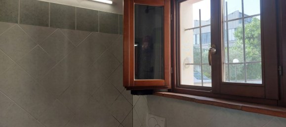 2 rooms Apartment in Pontedera, Italy No. 260524 4