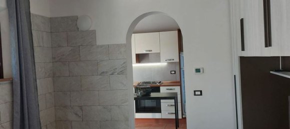 2 rooms Apartment in Pontedera, Italy No. 260524 5