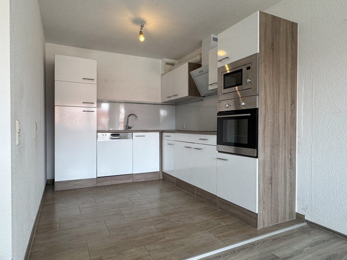 3 Schlafzimmer Doppelhaus in Reutlingen, Germany, Nr. 266256