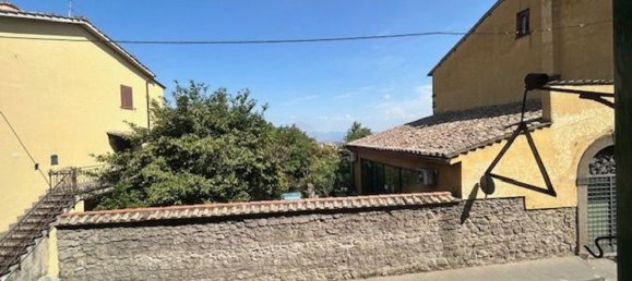 Квартира с 3 комнатами в Сориано нель Чимино, Италия № 303403 11