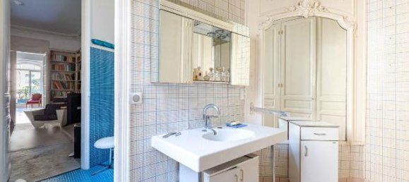 3 bedrooms Apartment in Paris, France No. 335585 15