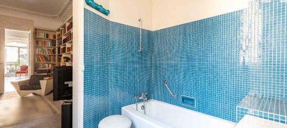 3 bedrooms Apartment in Paris, France No. 335585 16