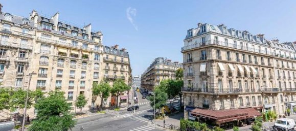 3 bedrooms Apartment in Paris, France No. 335585 17