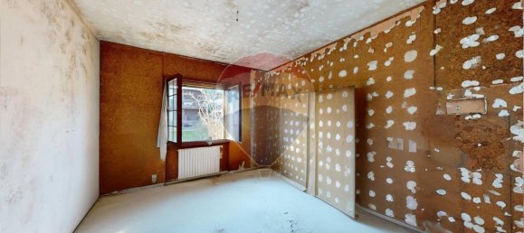 Villa de 4 divisões em Melzo, Italy N.º 15318 13