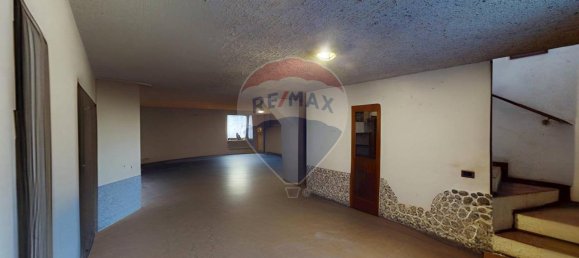 Villa de 4 divisões em Melzo, Italy N.º 15318 17