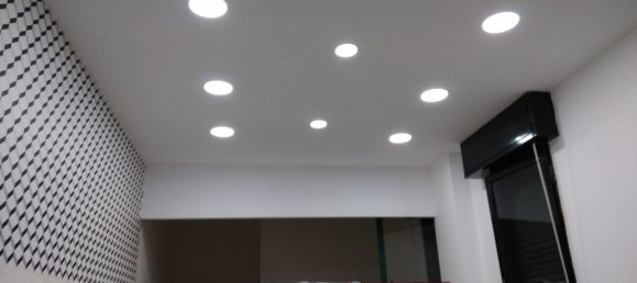 36m² Commercial property in Milan, Italy No. 307164 3