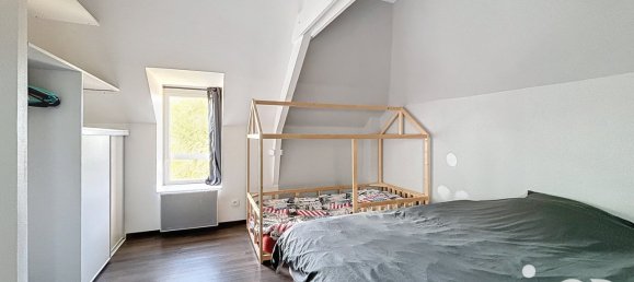 2 bedrooms Apartment in Saint-Coulomb, France No. 196076 9