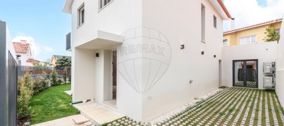 4 bedrooms Villa in Cascais, Portugal No. 160957 32