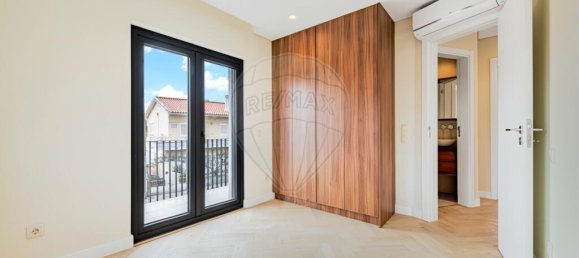 4 bedrooms Villa in Cascais, Portugal No. 160957 20