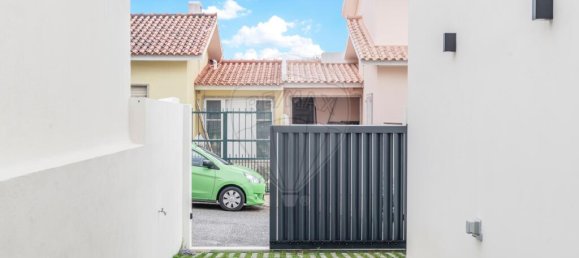 4 bedrooms Villa in Cascais, Portugal No. 160957 33