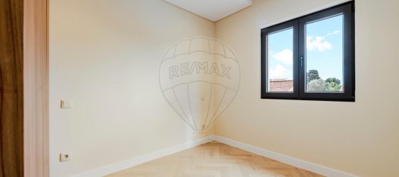 4 bedrooms Villa in Cascais, Portugal No. 160957 18