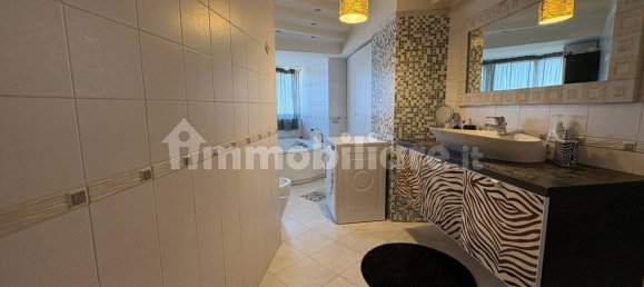 2 bedrooms Apartment in Naples, Italy No. 259147 12