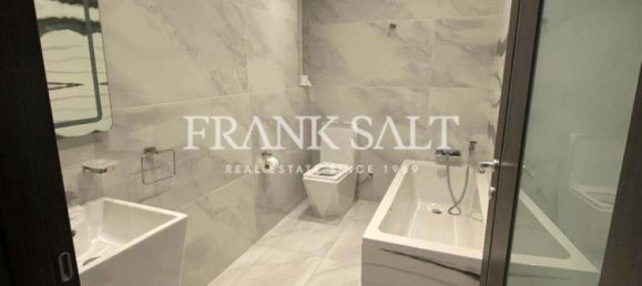 Квартира с 3 спальнями в Сан-Пауль-иль-Бахар, Мальта № 7004 8