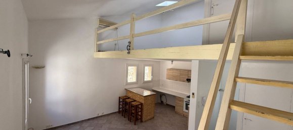 2 bedrooms Townhouse in Lancon-Provence, France No. 334252 3