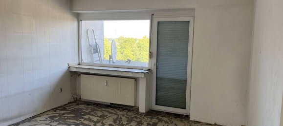 Apartamento de 3 dormitorios en Duisburg, Germany No. 90212 14