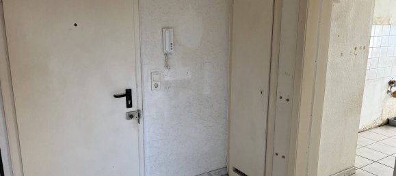 Apartamento de 3 dormitorios en Duisburg, Germany No. 90212 13