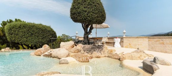 4 bedrooms Villa in Ajaccio, France No. 323671 3