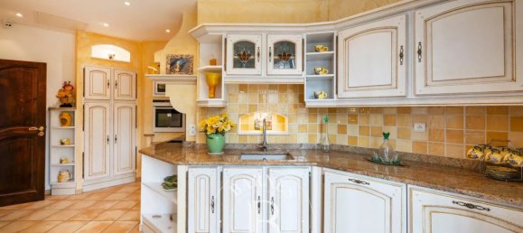 4 bedrooms Villa in Ajaccio, France No. 323671 14