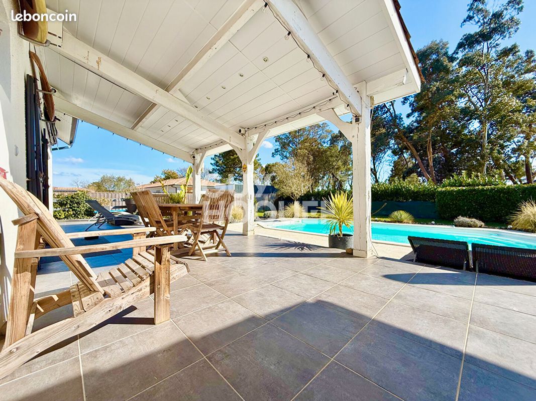 8 bedrooms Villa in La Teste-de-Buch, France No. 335786