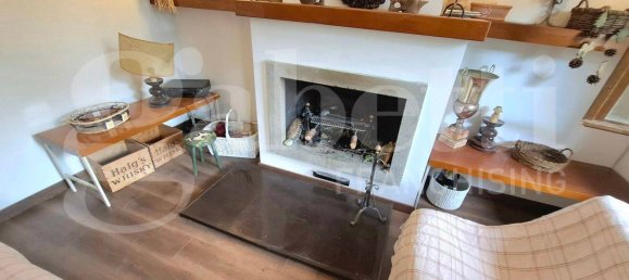 Apartamento T3 em Rocca di Cambio, Italy N.º 267070 8