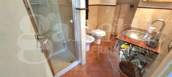 Apartamento T3 em Rocca di Cambio, Italy N.º 267070 16