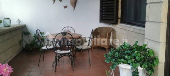 3 bedrooms House in Taranto, Italy No. 343922 2