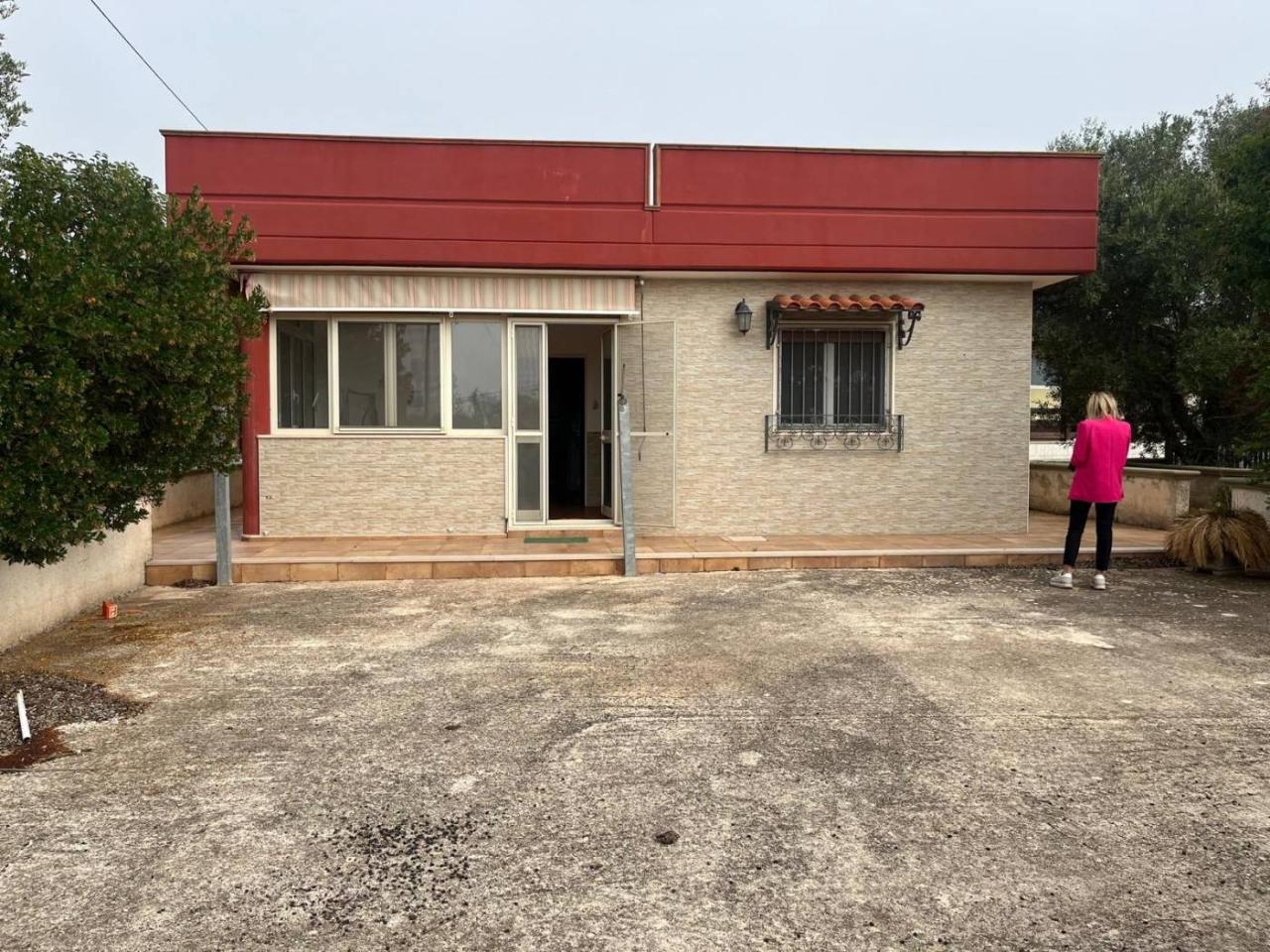 5-salle Villa à Martina Franca, Italy No. 41967