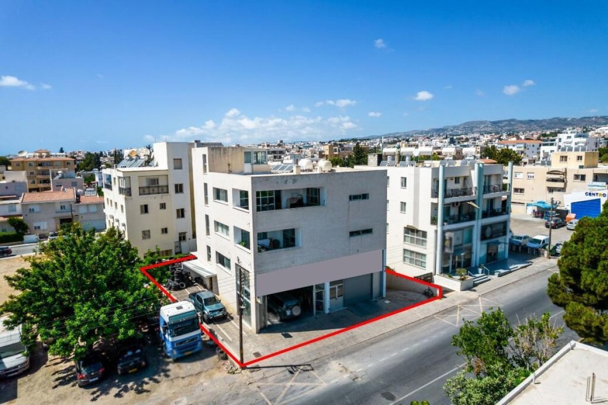 479 m² propiedad comercial en venta en Paphos, Cyprus № 24504