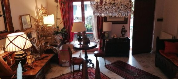 6 rooms House in Carrara, Italy No. 124323 23