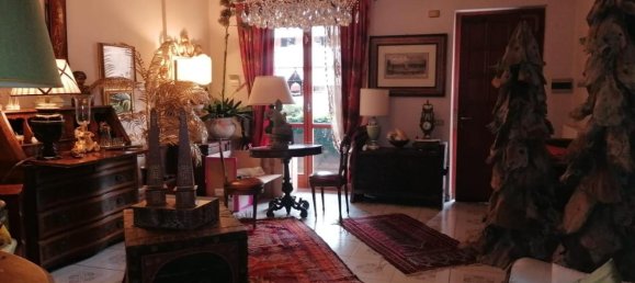 6 rooms House in Carrara, Italy No. 124323 27