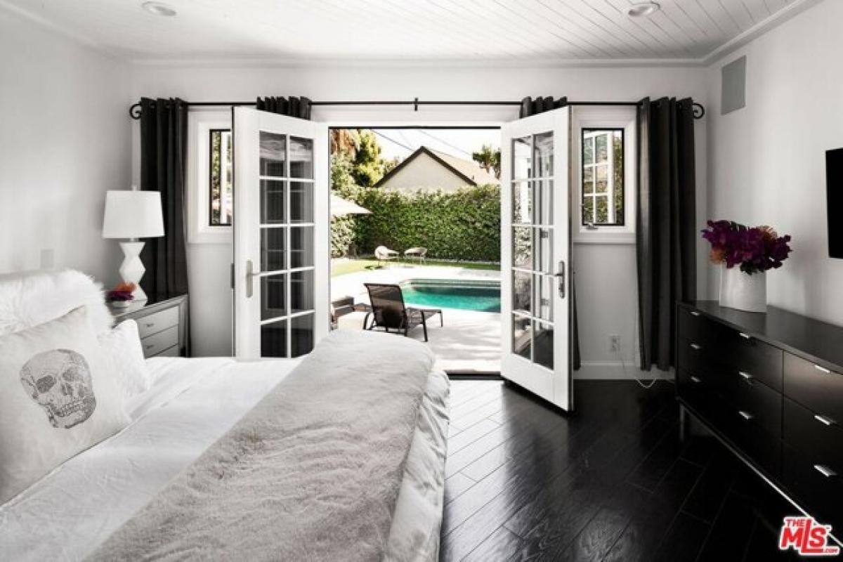 3 bedrooms House in Los Angeles, USA No. 436135