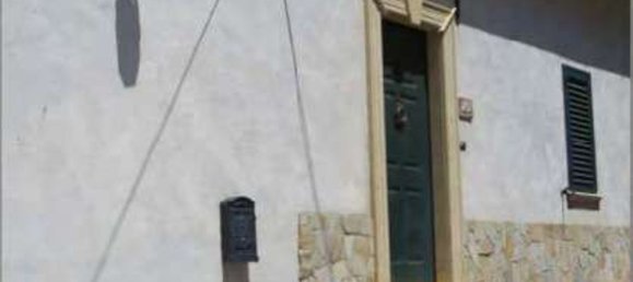 Квартира с 3 комнатами в Луцци, Италия № 182501 4