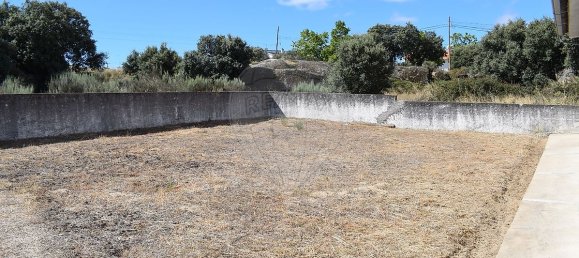 3 Schlafzimmer Haus in Vilar Formoso, Portugal, Nr. 20454 10