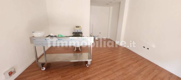 Imóvel comercial de 2 divisões em Benevento, Italy N.º 62383 5