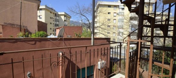 3 bedrooms Apartment in Messina, Italy No. 47926 22