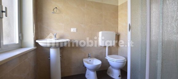 3 bedrooms Apartment in Messina, Italy No. 47926 8