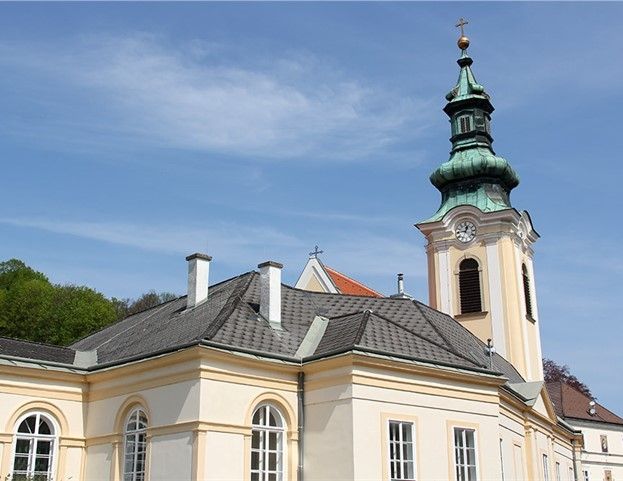  قطعة أرض في Klosterneuburg, Austria رقم 128458