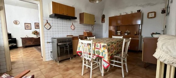 5 bedrooms House in Pietra Marazzi, Italy No. 87550 10