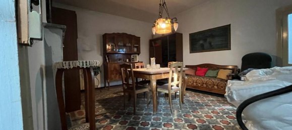 5 bedrooms House in Pietra Marazzi, Italy No. 87550 11