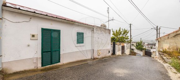 2 bedrooms House in Maiorga, Portugal No. 36052 13