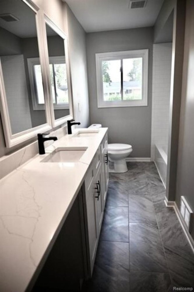 3 bedrooms House in Woodhaven, USA No. 203157