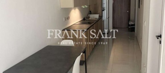 1 chambre Appartement à Hamrun, Malta No. 5413 2