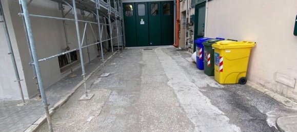 145m² Warehouse in San Benedetto del Tronto, Italy No. 154033 21