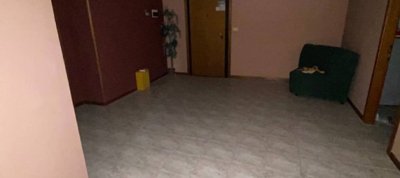 145m² Warehouse in San Benedetto del Tronto, Italy No. 154033 16