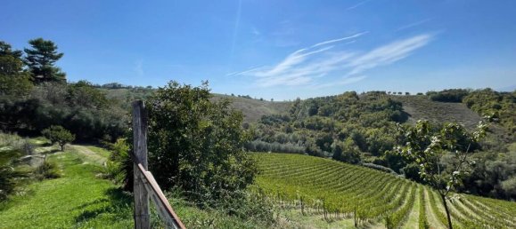 4 Schlafzimmer Villa in Acquaviva Picena, Italy, Nr. 17405 14