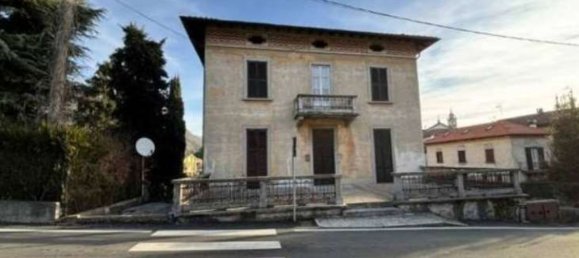 Apartamento de 4 habitaciónes en Olgiate Molgora, Italy No. 4262 9