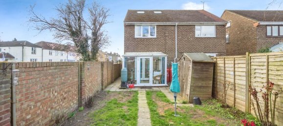 2 bedrooms House in Rochester, United Kingdom No. 10831 11